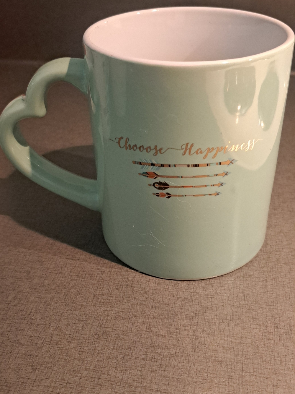 10 Strawberry Street “Choose Happiness” Heart Handle Mug Like New Quality Mug
